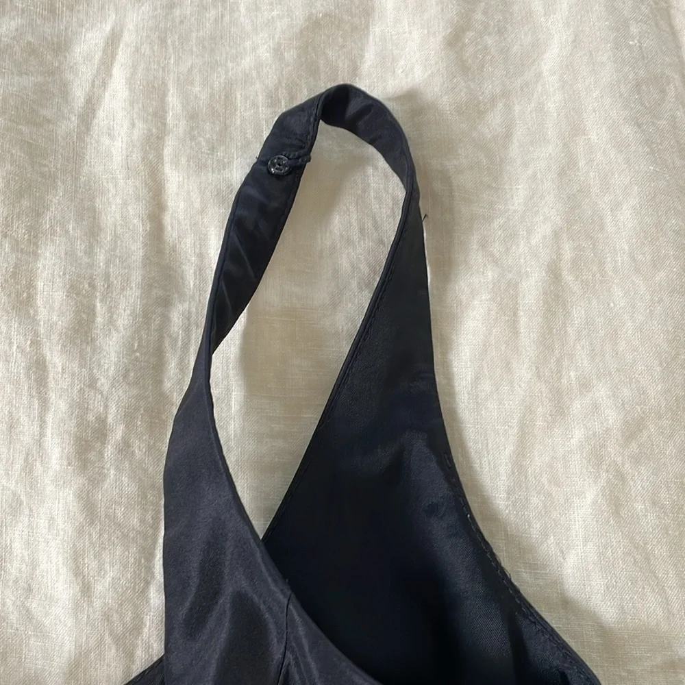 Carmen Marc Valvo: Silk Cocktail Dress with Bubble Hem - Picture 10 of 15